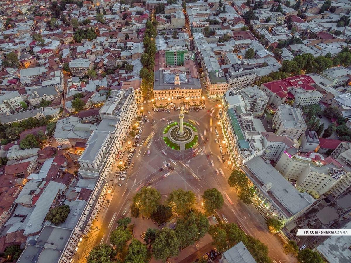 The Passenger Rooms Тбилиси Экстерьер фото